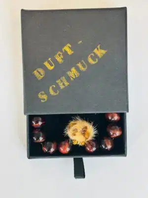 tigerauge-im-schmuckkästchen